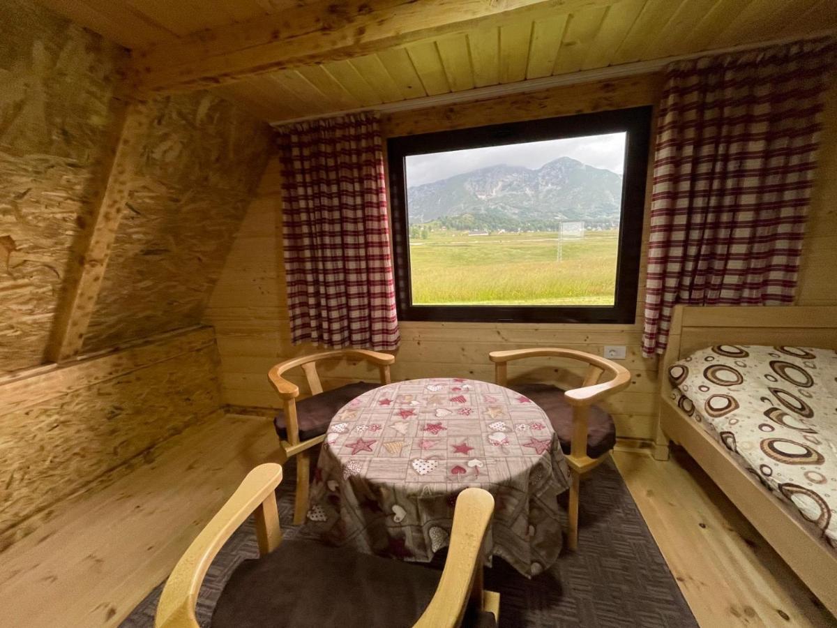 זבליאק Mountain Peaceful Cottages מראה חיצוני תמונה